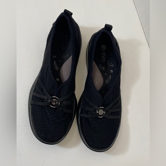 Bzees Women’s Niche Slip On, black size 10 - Picture 5 of 8
